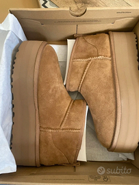 Stivali UGG Ultra Mini Platform da donna EU 39