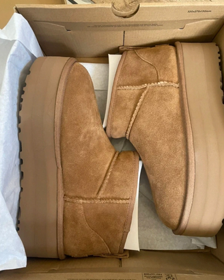 Stivali UGG Ultra Mini Platform da donna EU 39