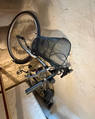 bicicletta come nuova 2 mesi di vita 100€
