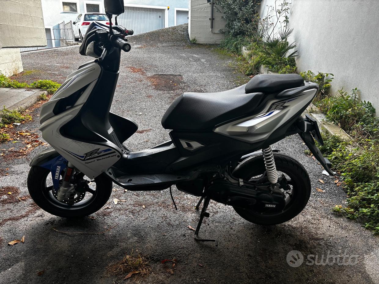 Yamaha aerox 50 Vendita in Motori