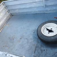 Carrello appendice in buono stato