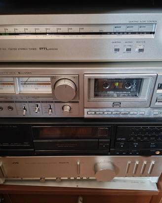 impianto completo audio Jcv e Aiwa
