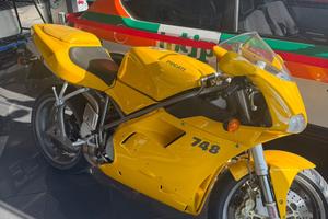 Ducati 748 desmoquattro 🤙