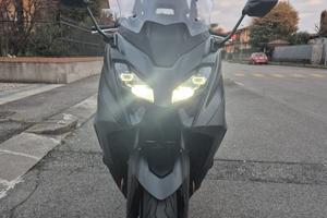 scooter t max 560  2023