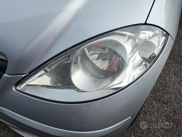 Proiettore sx MERCEDES CLASSE A 180 W169 2005