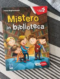 misterio in biblioteca