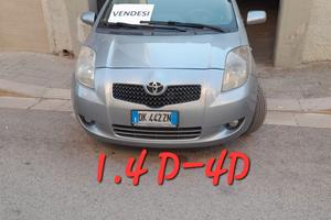 TOYOTA YARIS 1.4 D-4D SOL 5PT