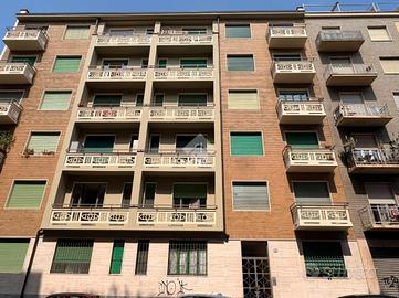 3 LOCALI A TORINO