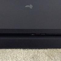 Ps4 Slim 1Tb + giochi