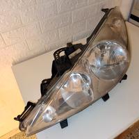 Faro anteriore sinistro Peugeot 207 Valeo