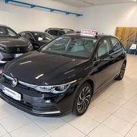 Volkswagen Golf STYLE 1.5 eTSI EVO ACT DSG UNICO P