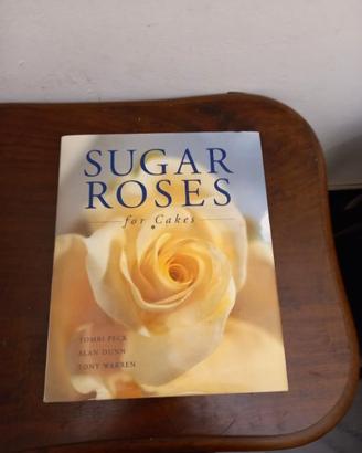 Sugar roses for Cakes