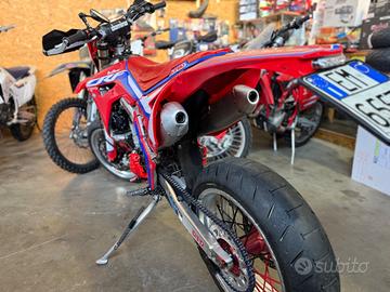 Honda crf motard doppio scarico