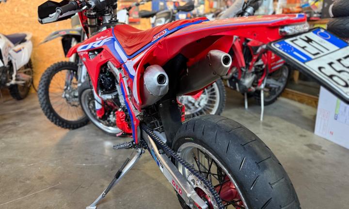 Honda crf motard doppio scarico