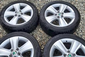 Cerchi più gomme yeti