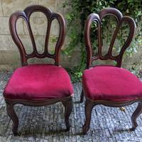 Coppia di sedie antiche