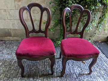 Coppia di sedie antiche