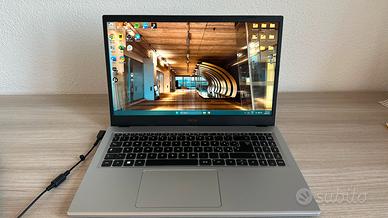 Acer Aspire 3 Ryzen 5 8GB 512GB SSD