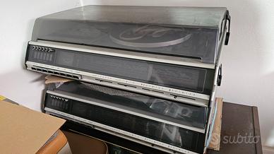 Nr.2 Grundig Studio 3010 uso ricambi