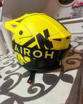 Casco motocross taglia M