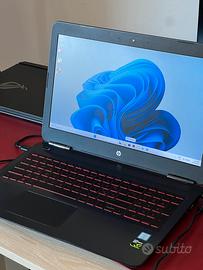 HP Omen i7 7700, gtx 1050 ti, m2 256, ram 16gb