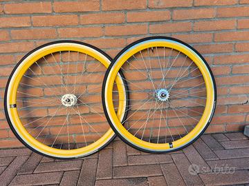 Coppia ruote bici fixed  gialle profilo 40mm 