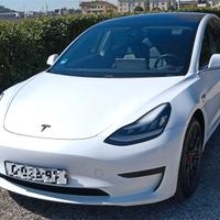 Tesla Model 3 Standard Range Plus RWD
