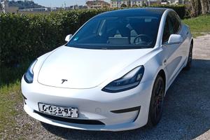 Tesla Model 3 Standard Range Plus RWD
