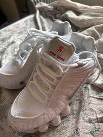NIKE SHOX TG 40