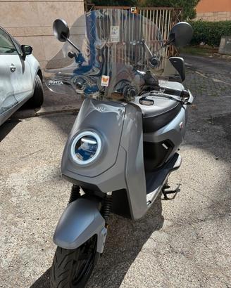 Niu MQi GT 100