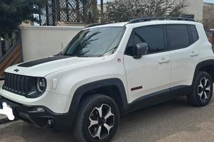 Jeep Renagede 