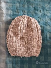 Cappello invernale beige/ bianco