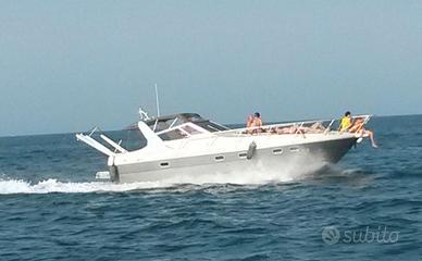 Barca a motore 37 piedi no immatricolata