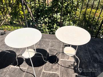 2 tavolini Ikea modello Lindved