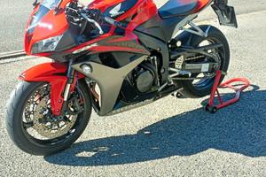 Honda CBR 600 RR