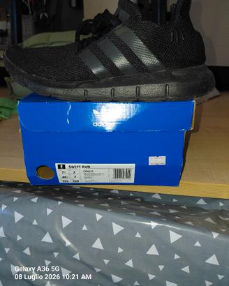 Adidas Swift Run 40 e 2/3