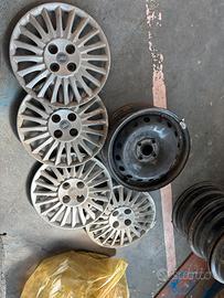 fiat punto 4 Cerchioni usati