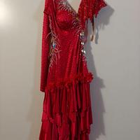 Abiti e scarpe ballo latino americano