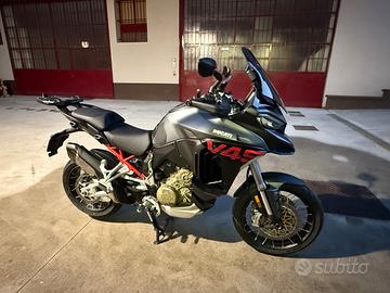 Ducati Multistrada V4 - 2021
