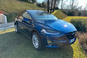 Model X TESLA