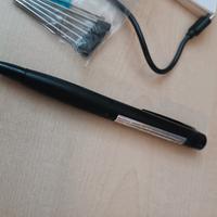 penna con videocamera