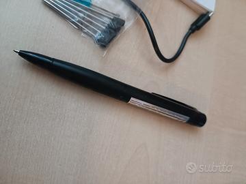penna con videocamera