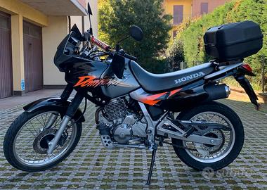 Honda NX 650 Dominator - 1997