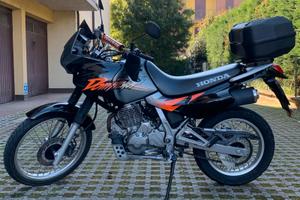 Honda NX 650 Dominator - 1997