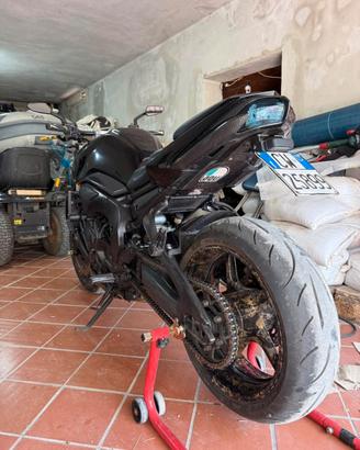 Yamaha fz1 2006