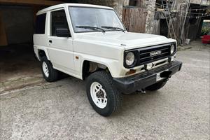 Daihatsu Rocky 2.0 DX - 1986