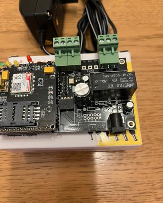 Alimentatore switching 2250mA