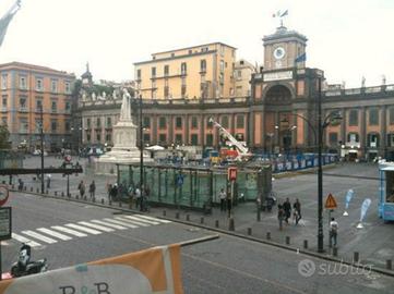 Bilocale 50 MT da Piazza Dante Napoli