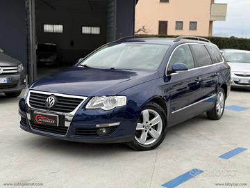 VOLKSWAGEN Passat 2.0 TDI DPF Var. Highline