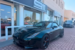 Jaguar F-Type 5.0 V8 aut. AWD Convertibile SVR